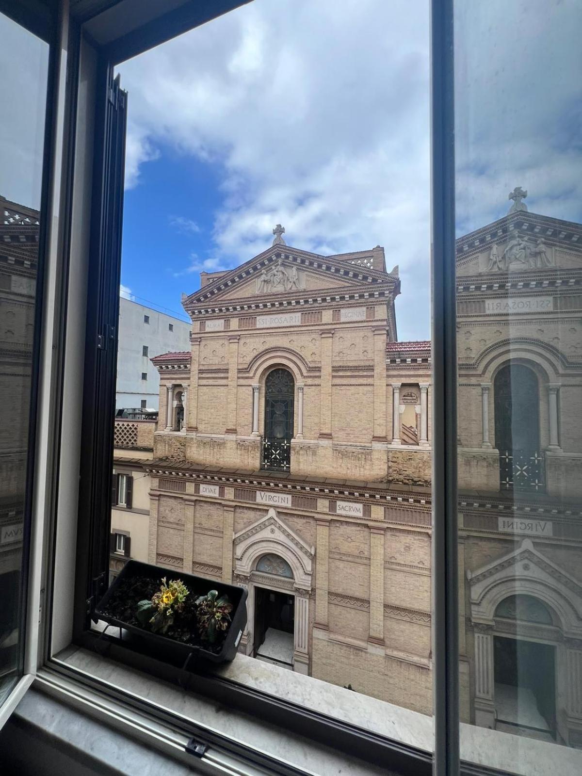 Perfect And Big Very * Roma